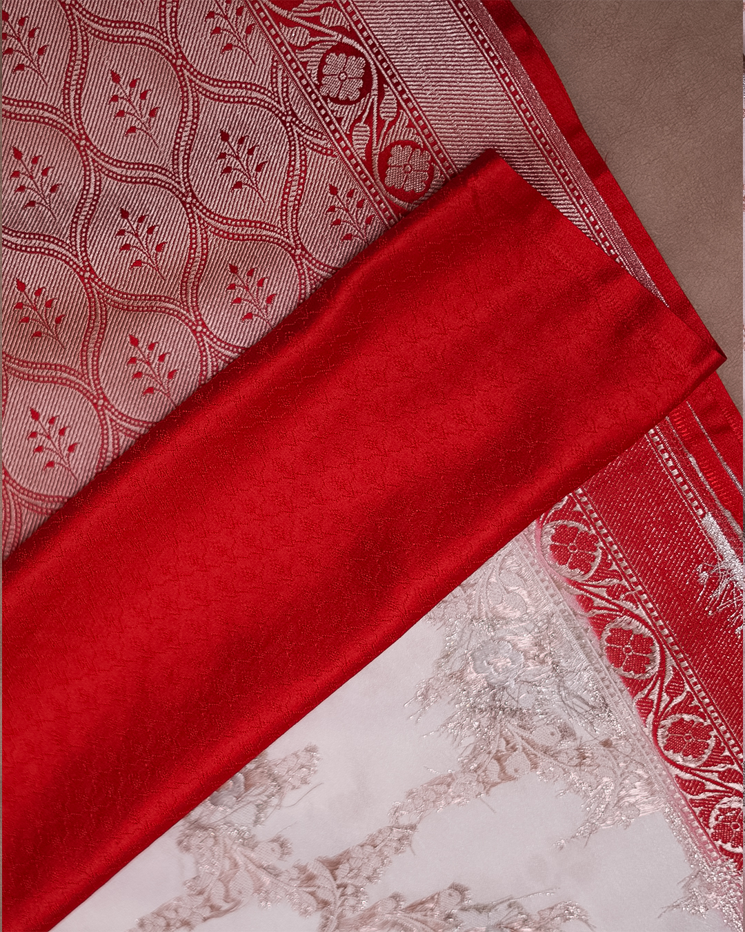 Ivory Blossom Banaras Mashru Saree - Image 3