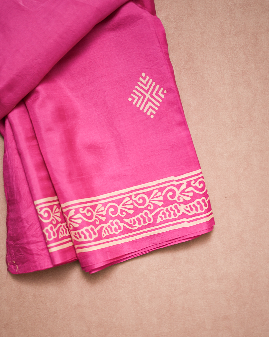 Royal Fuchsia Bhishnupuri Silk Saree - Image 4