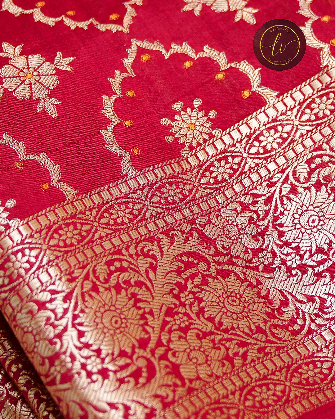 Banaras Kora Silk Saree with Silver Zari & Kanchipuram Border - Image 2